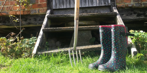 A gem of a factory - Jileon Wellies