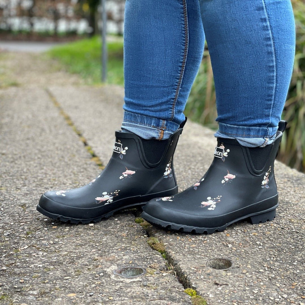 Ankle Wellies - Black Floral - Wide Foot - Jileon Wellies