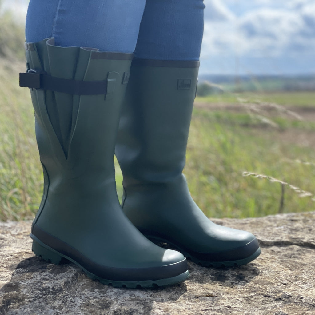 NEW - Wide Calf Wellies - Green with Black Trim - Regular Fit in Foot and Ankle - Jileon Wellies